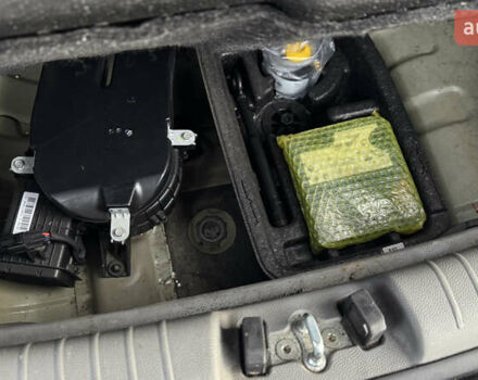 Серый Киа Soul, объемом двигателя 0 л и пробегом 185 тыс. км за 9700 $, фото 8 на Automoto.ua