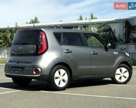 Серый Киа Soul, объемом двигателя 0 л и пробегом 100 тыс. км за 6400 $, фото 13 на Automoto.ua