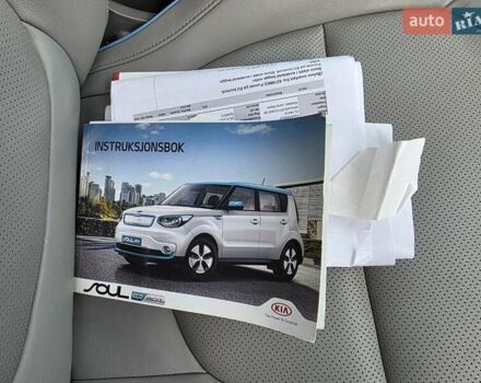 Серый Киа Soul, объемом двигателя 0 л и пробегом 114 тыс. км за 5599 $, фото 29 на Automoto.ua