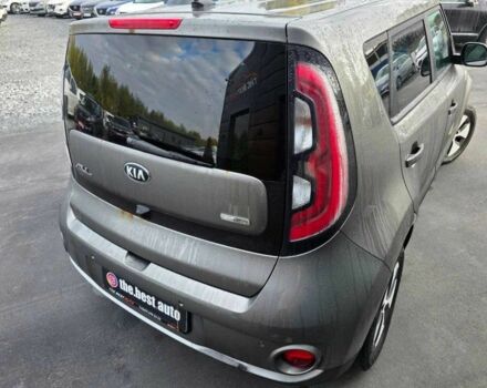 Серый Киа Soul, объемом двигателя 0 л и пробегом 114 тыс. км за 5900 $, фото 5 на Automoto.ua