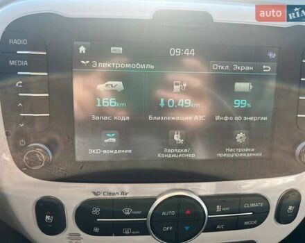 Серый Киа Soul, объемом двигателя 0 л и пробегом 35 тыс. км за 9500 $, фото 29 на Automoto.ua