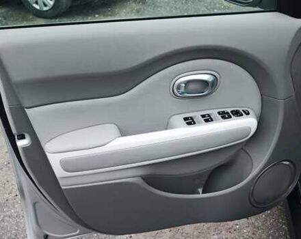 Серый Киа Soul, объемом двигателя 0 л и пробегом 84 тыс. км за 7500 $, фото 2 на Automoto.ua