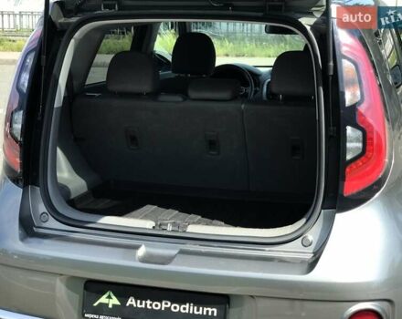 Серый Киа Soul, объемом двигателя 0 л и пробегом 100 тыс. км за 6400 $, фото 42 на Automoto.ua