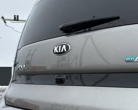 Серый Киа Soul, объемом двигателя 0 л и пробегом 130 тыс. км за 7000 $, фото 16 на Automoto.ua
