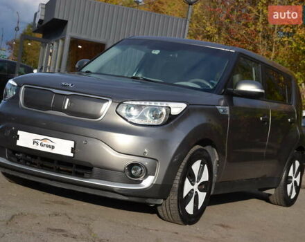 Сірий Кіа Soul, об'ємом двигуна 0 л та пробігом 148 тис. км за 5800 $, фото 1 на Automoto.ua