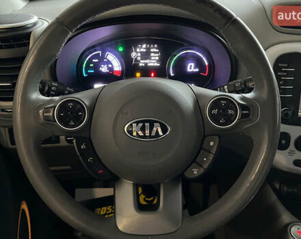 Серый Киа Soul, объемом двигателя 0 л и пробегом 149 тыс. км за 6700 $, фото 10 на Automoto.ua