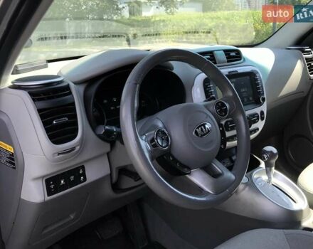 Серый Киа Soul, объемом двигателя 0 л и пробегом 100 тыс. км за 6400 $, фото 22 на Automoto.ua