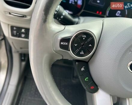 Киа Soul 2015 в Хмельницком на Automoto.ua Серый Киа Soul, объемом двигателя 0 л и пробегом 95 тыс. км за 6500 $, фото 30 на Automoto.ua