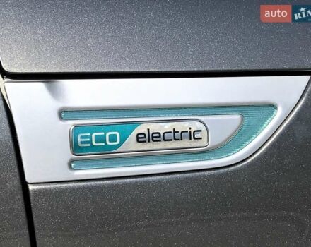 Сірий Кіа Soul, об'ємом двигуна 0 л та пробігом 100 тис. км за 7900 $, фото 17 на Automoto.ua