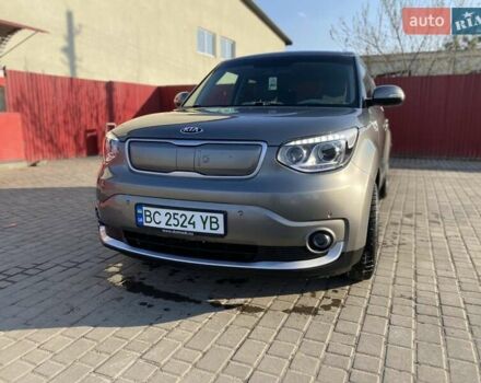 Серый Киа Soul, объемом двигателя 0 л и пробегом 119 тыс. км за 6400 $, фото 2 на Automoto.ua
