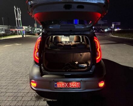 Серый Киа Soul, объемом двигателя 0 л и пробегом 100 тыс. км за 5990 $, фото 16 на Automoto.ua