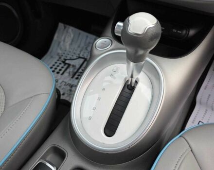 Серый Киа Soul, объемом двигателя 0 л и пробегом 114 тыс. км за 5900 $, фото 17 на Automoto.ua