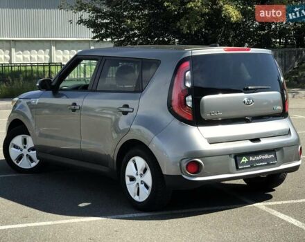 Серый Киа Soul, объемом двигателя 0 л и пробегом 100 тыс. км за 6400 $, фото 6 на Automoto.ua