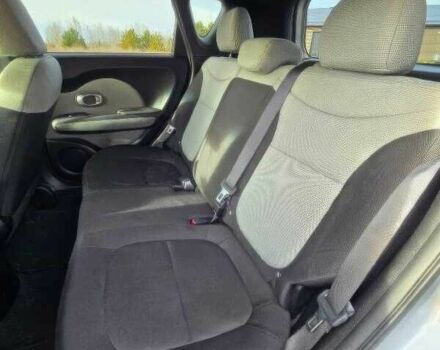 Серый Киа Soul, объемом двигателя 1.6 л и пробегом 119 тыс. км за 6000 $, фото 12 на Automoto.ua