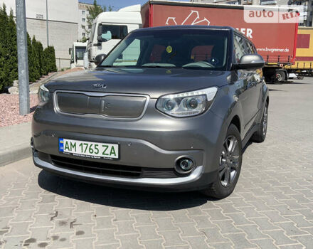 Серый Киа Soul, объемом двигателя 0 л и пробегом 79 тыс. км за 9000 $, фото 5 на Automoto.ua