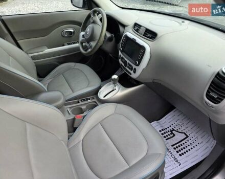 Серый Киа Soul, объемом двигателя 0 л и пробегом 114 тыс. км за 5599 $, фото 17 на Automoto.ua
