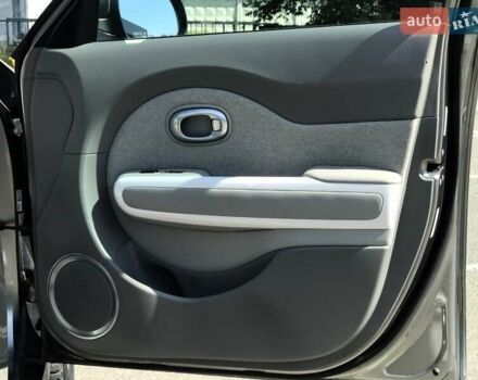 Сірий Кіа Soul, об'ємом двигуна 0 л та пробігом 100 тис. км за 7900 $, фото 30 на Automoto.ua