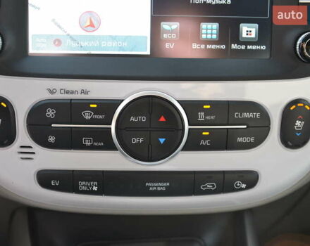 Сірий Кіа Soul, об'ємом двигуна 0 л та пробігом 148 тис. км за 5800 $, фото 29 на Automoto.ua