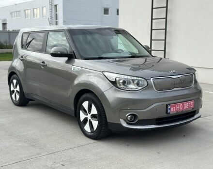 Серый Киа Soul, объемом двигателя 0 л и пробегом 165 тыс. км за 8900 $, фото 2 на Automoto.ua