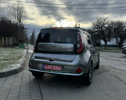 Серый Киа Soul, объемом двигателя 0 л и пробегом 119 тыс. км за 5750 $, фото 24 на Automoto.ua