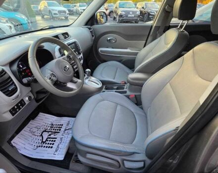 Серый Киа Soul, объемом двигателя 0 л и пробегом 114 тыс. км за 5900 $, фото 9 на Automoto.ua