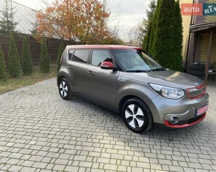 Серый Киа Soul, объемом двигателя 0 л и пробегом 135 тыс. км за 7299 $, фото 2 на Automoto.ua