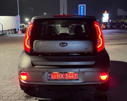 Серый Киа Soul, объемом двигателя 0 л и пробегом 100 тыс. км за 5990 $, фото 9 на Automoto.ua