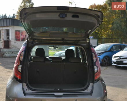 Сірий Кіа Soul, об'ємом двигуна 0 л та пробігом 148 тис. км за 5800 $, фото 20 на Automoto.ua