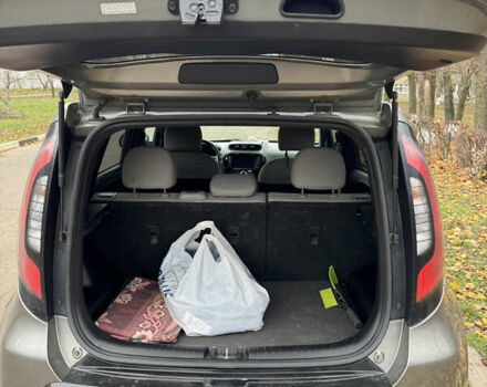 Сірий Кіа Soul, об'ємом двигуна 2 л та пробігом 114 тис. км за 10700 $, фото 11 на Automoto.ua