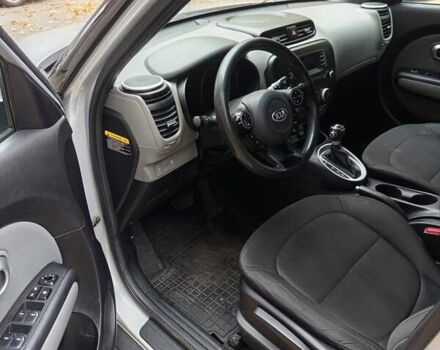 Серый Киа Soul, объемом двигателя 1.6 л и пробегом 268 тыс. км за 7250 $, фото 4 на Automoto.ua