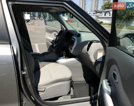 Серый Киа Soul, объемом двигателя 0 л и пробегом 100 тыс. км за 6400 $, фото 31 на Automoto.ua
