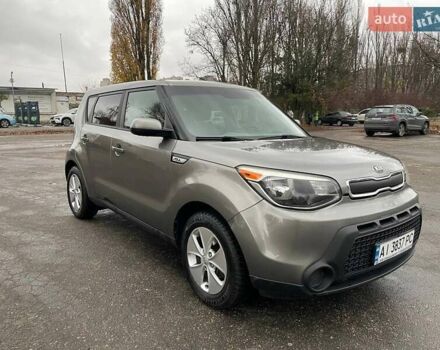 Серый Киа Soul, объемом двигателя 1.59 л и пробегом 122 тыс. км за 10000 $, фото 2 на Automoto.ua