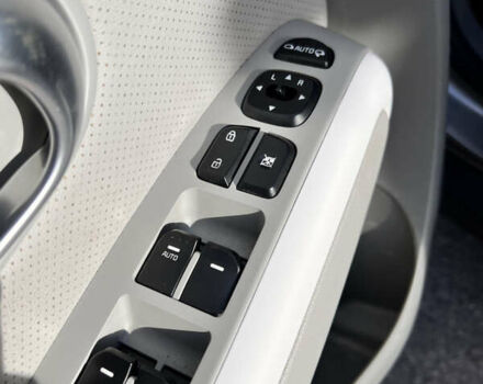 Киа Soul 2016 в Владимир-Волынский на Automoto.ua Серый Киа Soul, объемом двигателя 0 л и пробегом 143 тыс. км за 10250 $, фото 25 на Automoto.ua