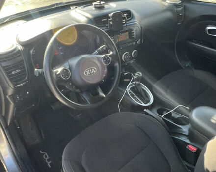 Киа Soul 2016 в Борисполе на Automoto.ua Серый Киа Soul, объемом двигателя 1.59 л и пробегом 120 тыс. км за 10800 $, фото 6 на Automoto.ua