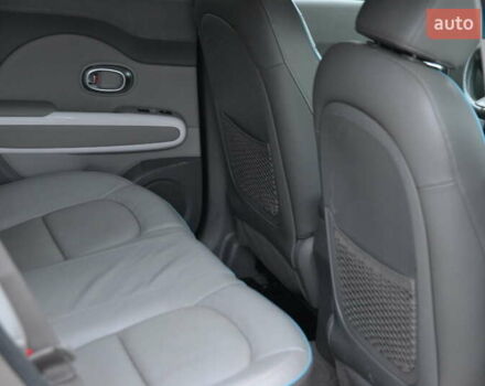 Киа Soul 2016 в Луцке на Automoto.ua Серый Киа Soul, объемом двигателя 0 л и пробегом 125 тыс. км за 5999 $, фото 19 на Automoto.ua