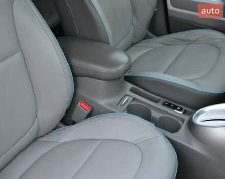 Киа Soul 2016 в Луцке на Automoto.ua Серый Киа Soul, объемом двигателя 0 л и пробегом 125 тыс. км за 5999 $, фото 22 на Automoto.ua