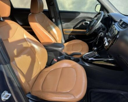 Киа Soul 2016 в Житомире на Automoto.ua Серый Киа Soul, объемом двигателя 2 л и пробегом 79 тыс. км за 2000 $, фото 4 на Automoto.ua