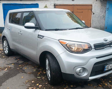 Серый Киа Soul, объемом двигателя 2 л и пробегом 75 тыс. км за 12600 $, фото 5 на Automoto.ua