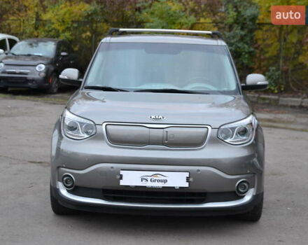 Киа Soul 2016 в Луцке на Automoto.ua Серый Киа Soul, объемом двигателя 0 л и пробегом 125 тыс. км за 5999 $, фото 2 на Automoto.ua