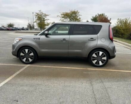 Серый Киа Soul, объемом двигателя 2 л и пробегом 72 тыс. км за 7800 $, фото 5 на Automoto.ua