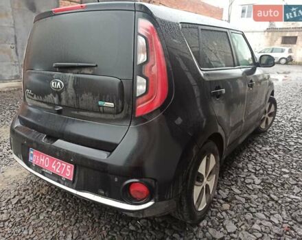 Сірий Кіа Soul, об'ємом двигуна 0 л та пробігом 130 тис. км за 7690 $, фото 7 на Automoto.ua