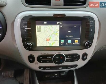 Серый Киа Soul, объемом двигателя 0 л и пробегом 143 тыс. км за 7200 $, фото 8 на Automoto.ua