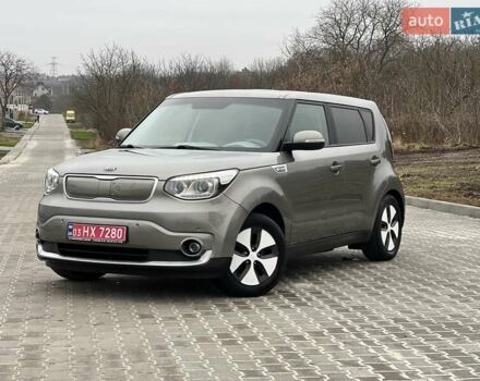 Сірий Кіа Soul, об'ємом двигуна 0 л та пробігом 107 тис. км за 6750 $, фото 3 на Automoto.ua