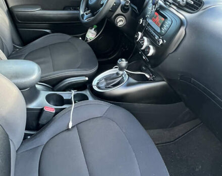 Киа Soul 2016 в Борисполе на Automoto.ua Серый Киа Soul, объемом двигателя 1.59 л и пробегом 120 тыс. км за 10800 $, фото 12 на Automoto.ua