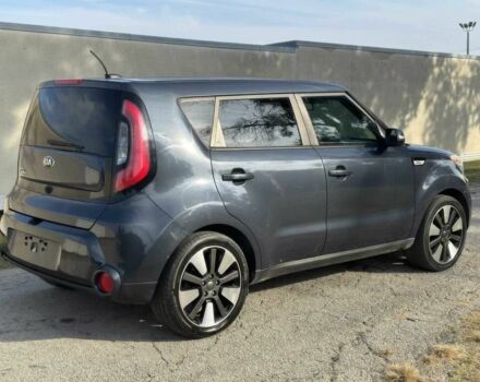 Киа Soul 2016 в Житомире на Automoto.ua Серый Киа Soul, объемом двигателя 2 л и пробегом 79 тыс. км за 2000 $, фото 3 на Automoto.ua