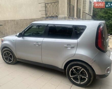 Серый Киа Soul, объемом двигателя 0 л и пробегом 95 тыс. км за 9400 $, фото 1 на Automoto.ua