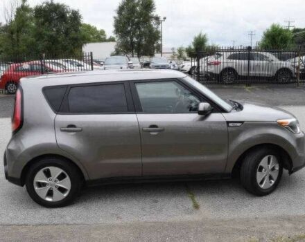 Сірий Кіа Soul, об'ємом двигуна 1.6 л та пробігом 99 тис. км за 5000 $, фото 3 на Automoto.ua