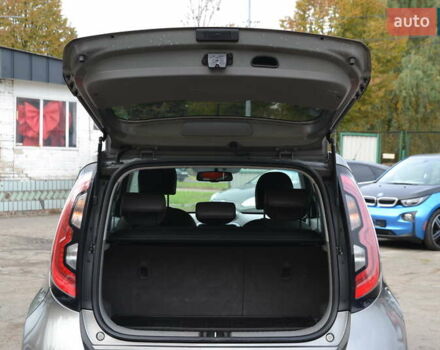 Киа Soul 2016 в Луцке на Automoto.ua Серый Киа Soul, объемом двигателя 0 л и пробегом 100 тыс. км за 11500 $, фото 17 на Automoto.ua