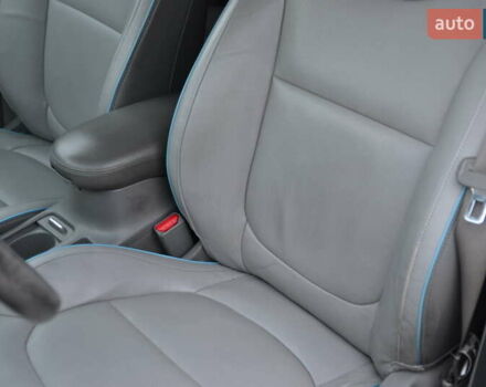 Киа Soul 2016 в Луцке на Automoto.ua Серый Киа Soul, объемом двигателя 0 л и пробегом 125 тыс. км за 5999 $, фото 12 на Automoto.ua