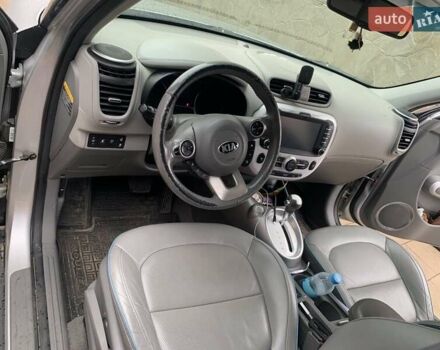 Серый Киа Soul, объемом двигателя 0 л и пробегом 95 тыс. км за 9400 $, фото 3 на Automoto.ua
